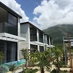 Summer Land Hotell