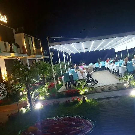 Summer Land 보르쉬